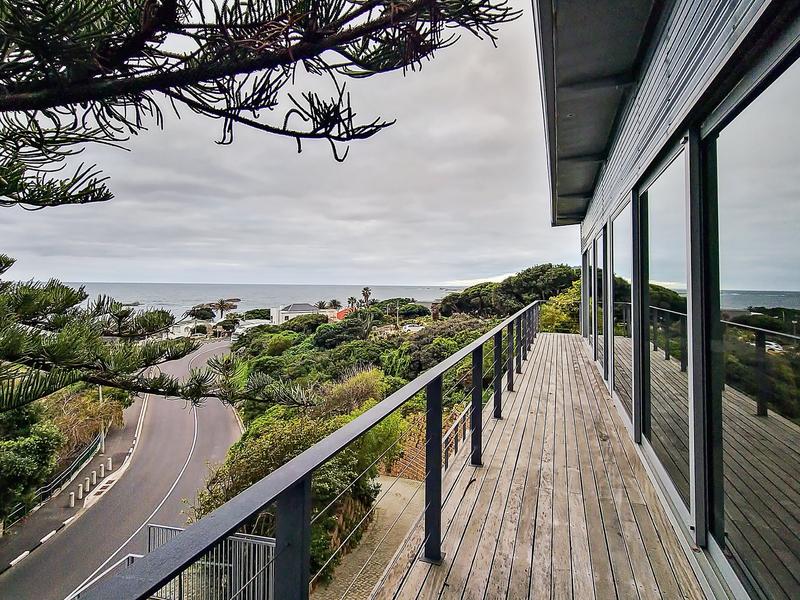 5 Bedroom Property for Sale in Bakoven Western Cape